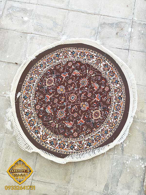 پادری گرد قهوه ای