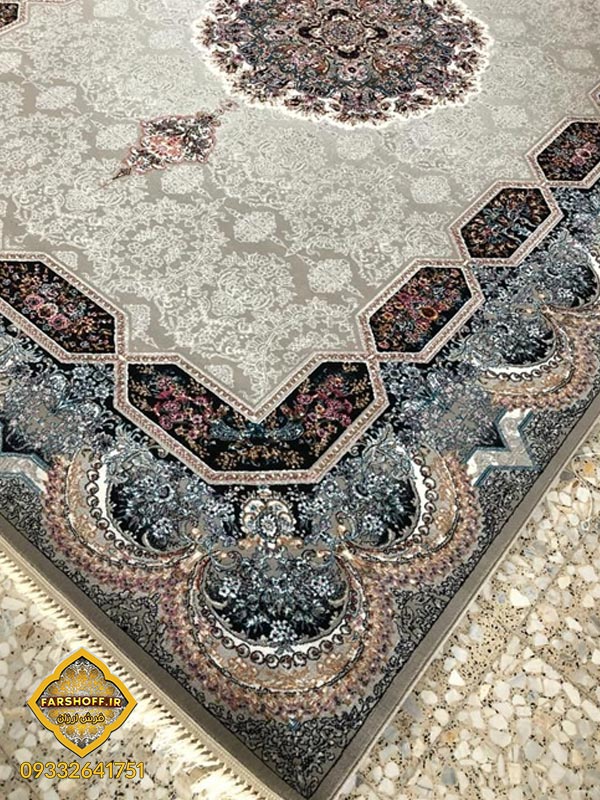هالیدی فیلی