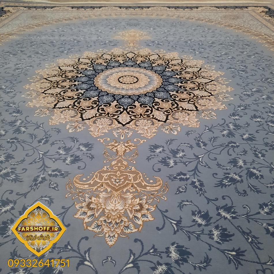فرش نقره ای