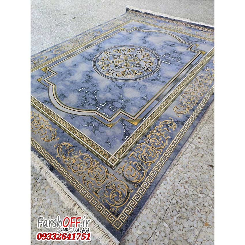 فرش 700 شانه طوسی طلایی