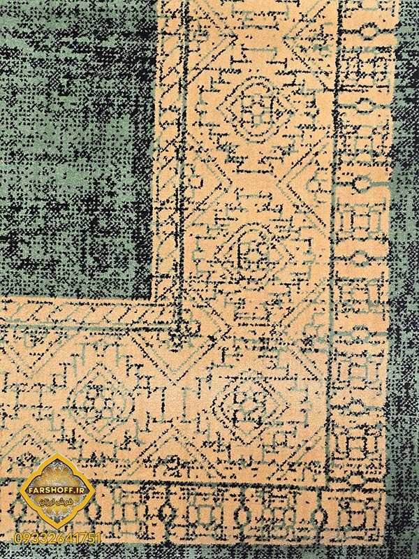 فرش حاشیه طلایی